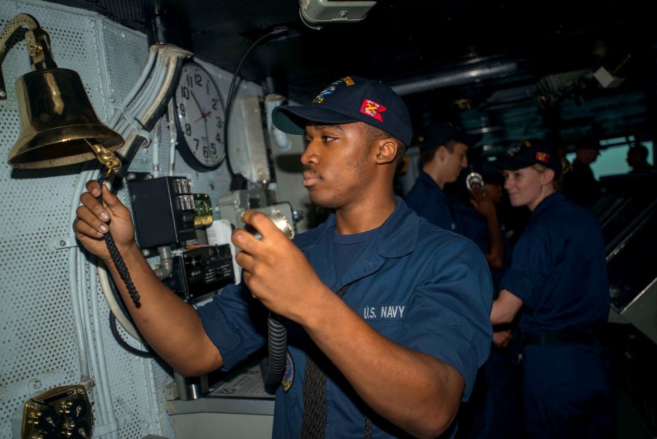 USS HARRY S. TRUMAN (CVN 75) 131007-N-GR168-019 (10150726883)