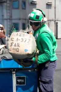 USS HARRY S. TRUMAN (CVN 75) 131016-N-CC806-481 (10323313394)