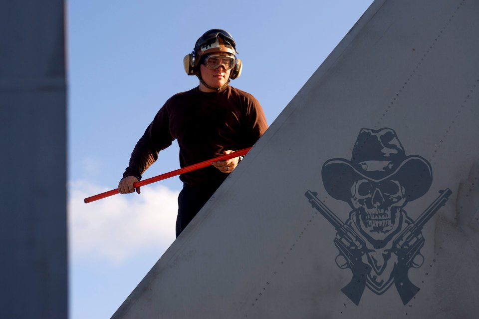USS HARRY S. TRUMAN (CVN 75) 131013-N-ZG705-209 (10263193233)