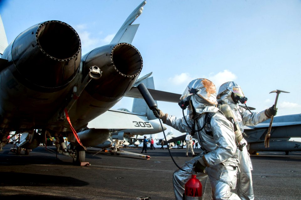 USS Harry S. Truman (CVN 75) 131024-N-PL185-082 (10472463504)