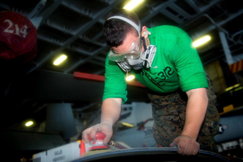 USS Harry S. Truman (CVN 75) 131018-N-CE241-019 (10359580326)