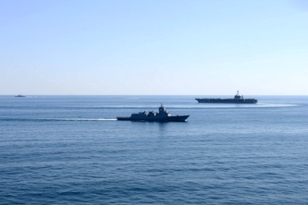 USS HARRY S. TRUMAN (CVN 75) 131111-N-MV682-176 (10835096096)