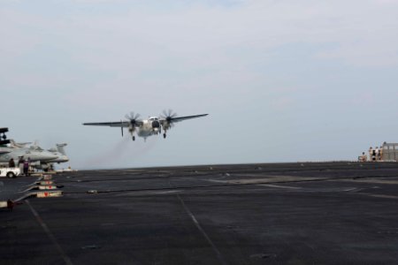USS HARRY S. TRUMAN (CVN 75) 131120-N-CC806-055 (10973254143)