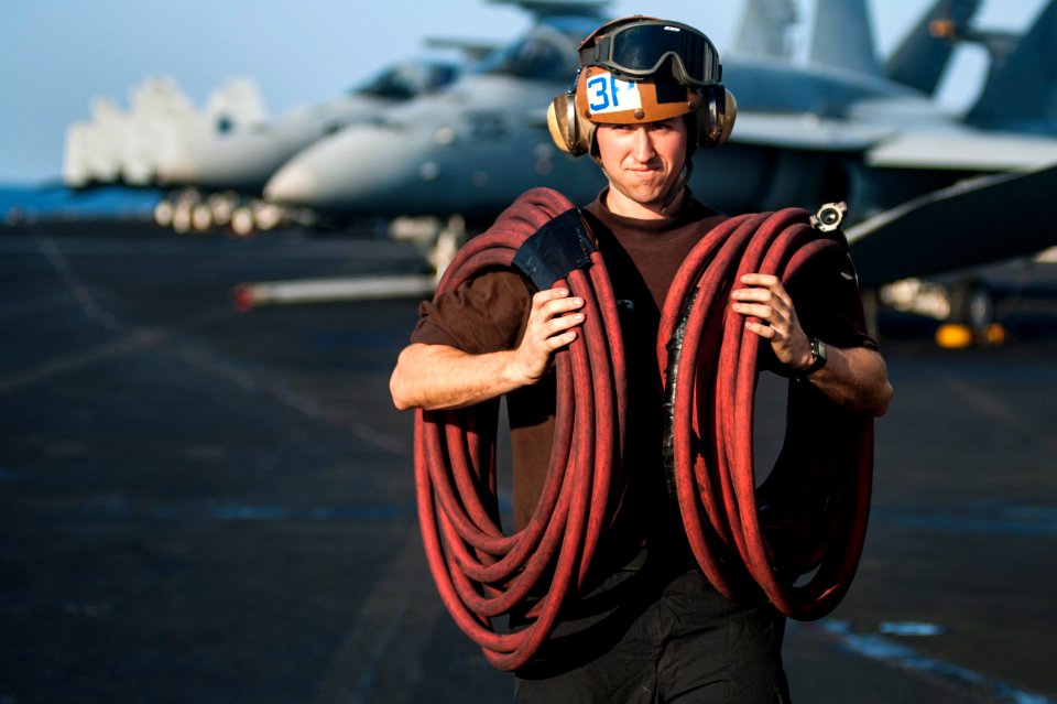 USS HARRY S. TRUMAN (CVN 75) 131124-N-ZG705-139 (11043665333)