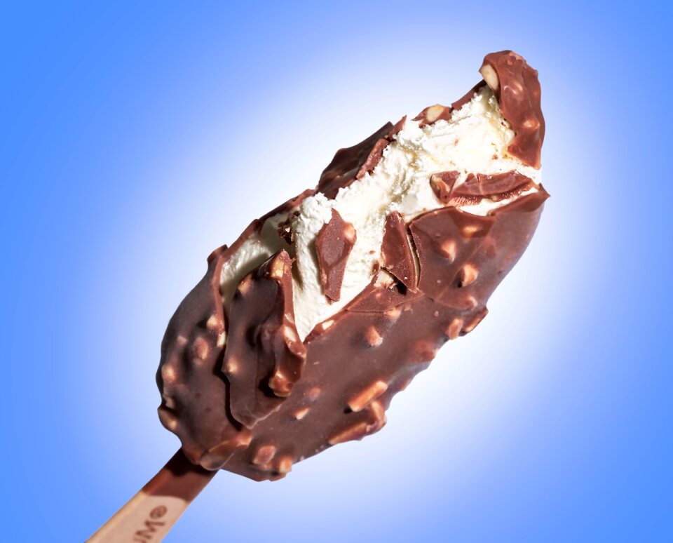 Frozen vanilla ice-cream