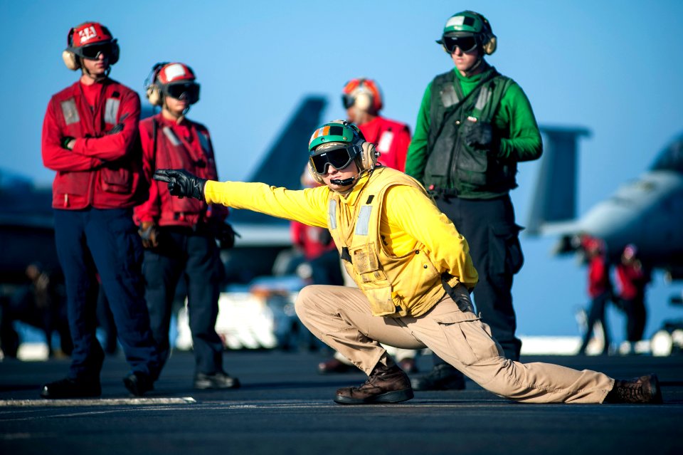 USS HARRY S. TRUMAN (CVN 75) 131207-N-ZG705-102 (11307145953)