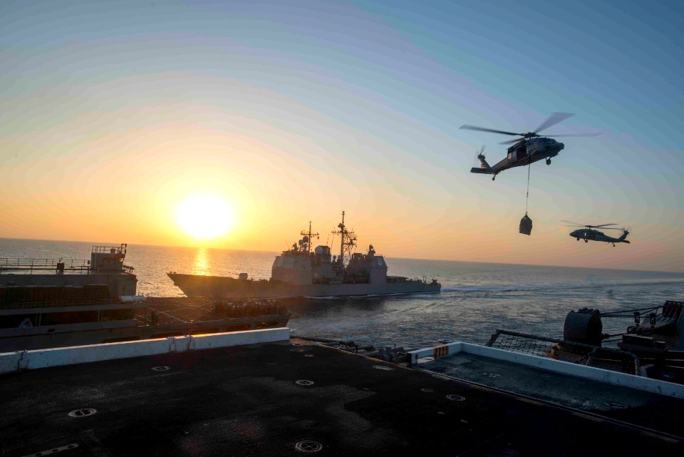 USS HARRY S. TRUMAN (CVN 75) 131211-N-GR168-057 (11334391043)