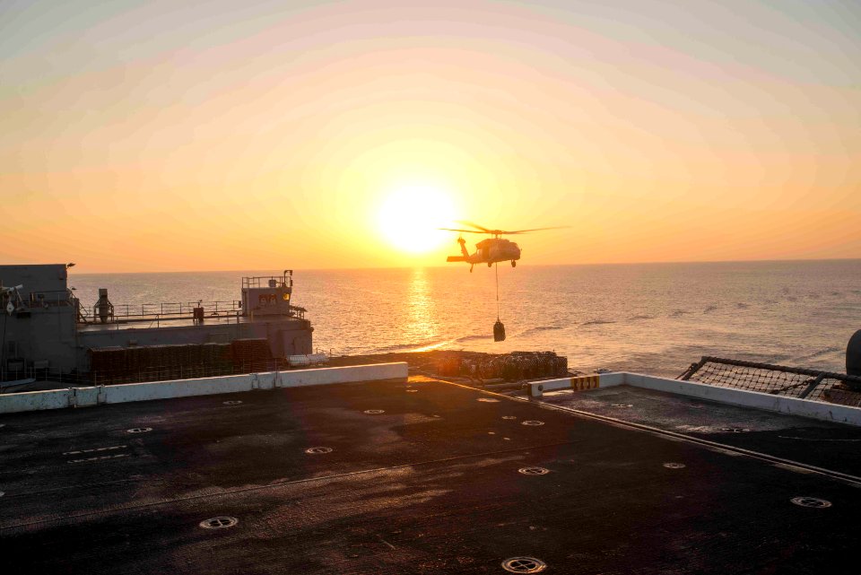 USS HARRY S. TRUMAN (CVN 75) 131211-N-GR168-048 (11334256445)