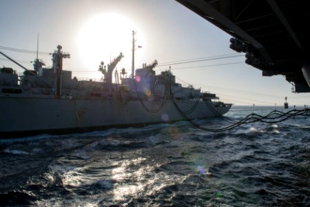 USS HARRY S. TRUMAN (CVN 75) 140101-N-IG780-239 (11704350824)