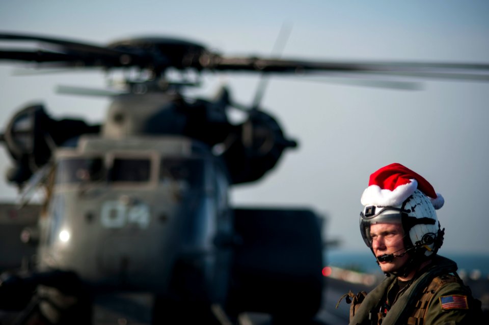 USS HARRY S. TRUMAN (CVN 75) 131219-N-ZG705-829 (11461627115)