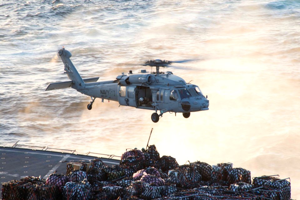USS HARRY S. TRUMAN (CVN 75) 140101-N-CC806-026 (11704234763)