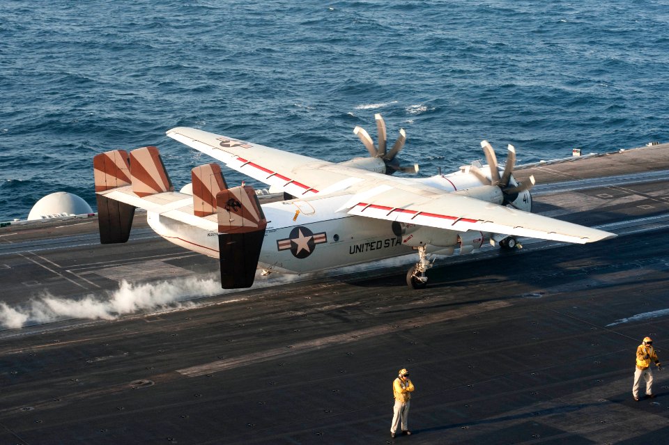 USS HARRY S. TRUMAN (CVN 75) 131216-N-ZG705-015 (11414252984)