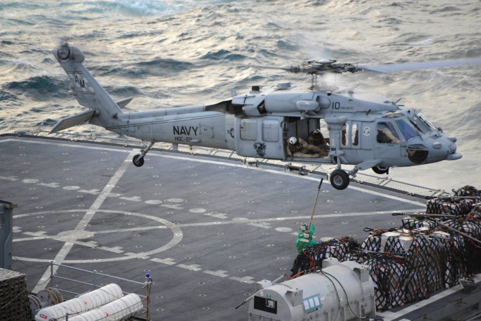 USS Harry S. Truman (CVN 75) 140110-N-CC806-098 (11883639284)