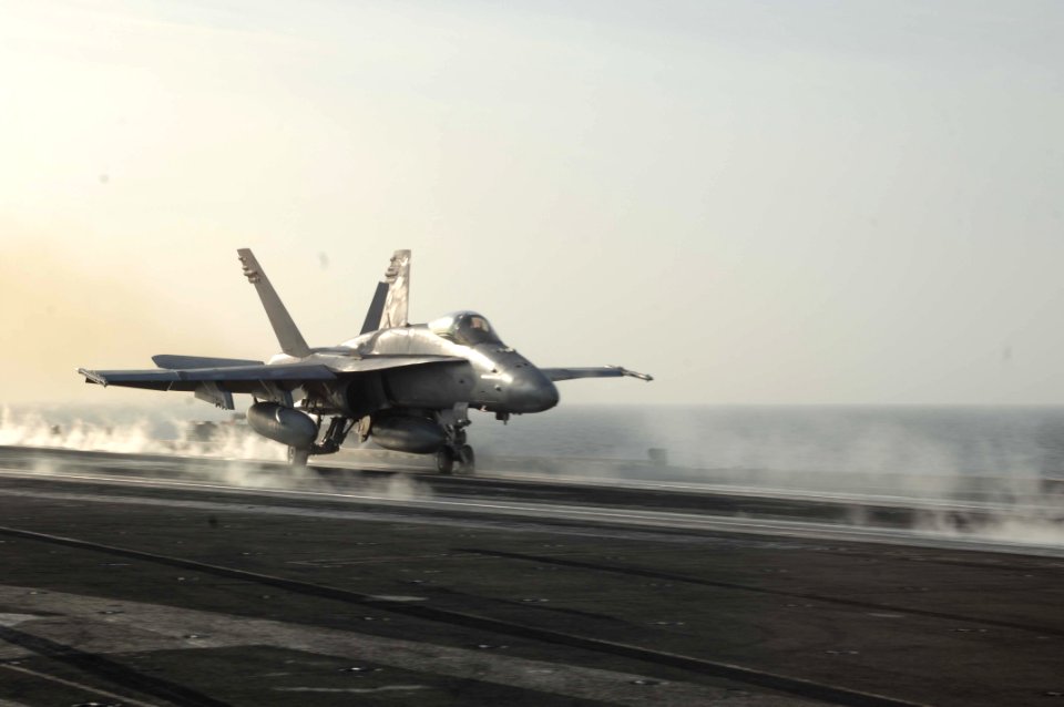 USS HARRY S. TRUMAN (CVN 75) 131217-N-ZN848-084 (11430322876)