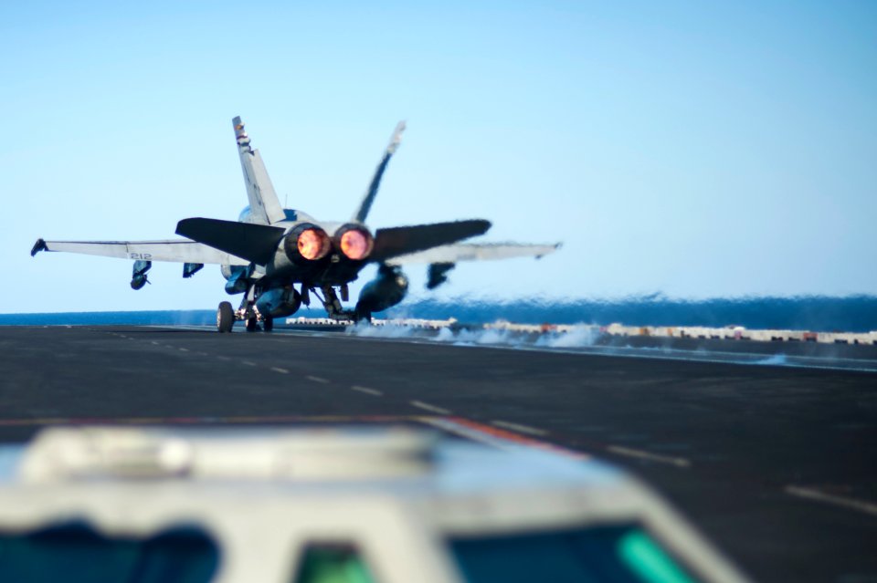 USS HARRY S. TRUMAN (CVN 75) 140108-N-ZG705-018 (11851137176)