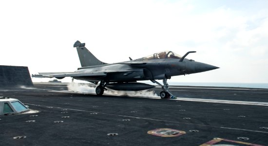USS HARRY S. TRUMAN (CVN 75) 140113-N-XL102-193 (11942769476)