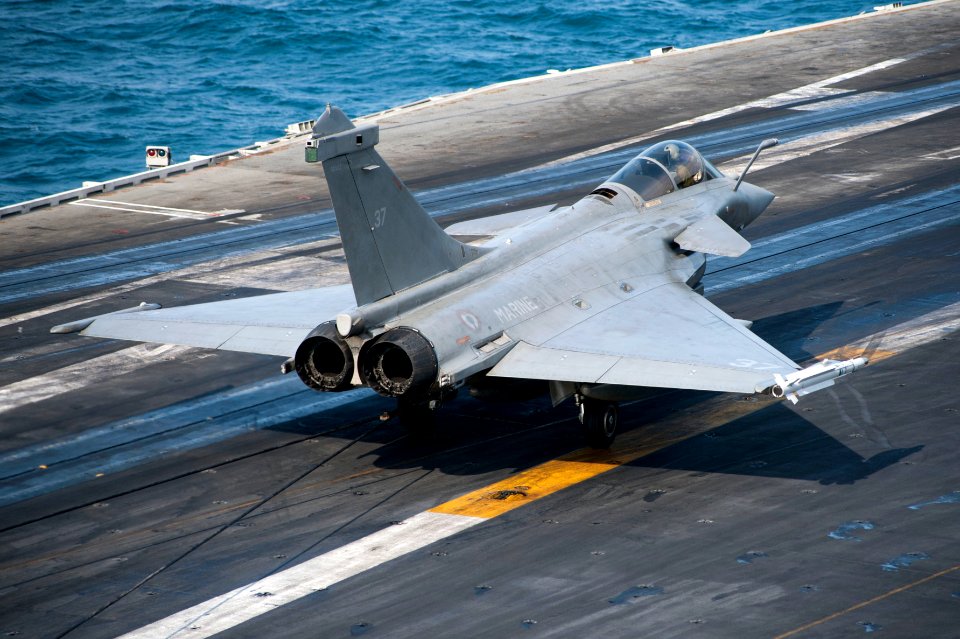 USS HARRY S. TRUMAN (CVN 75) 140113-N-ZG705-196 (11941905755)