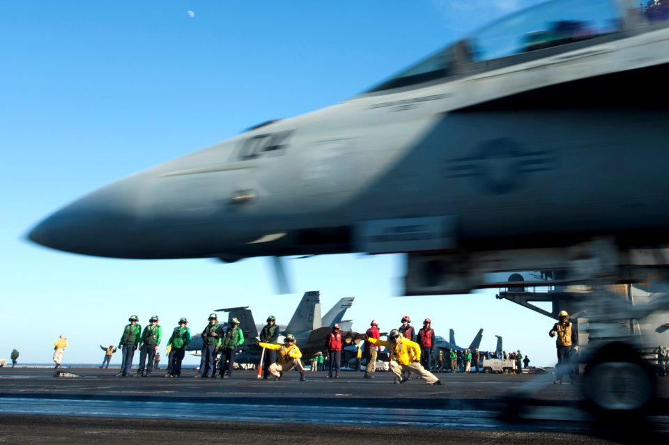 USS Harry S. Truman (CVN 75) 140110-N-ZG705-441 (11883328665)