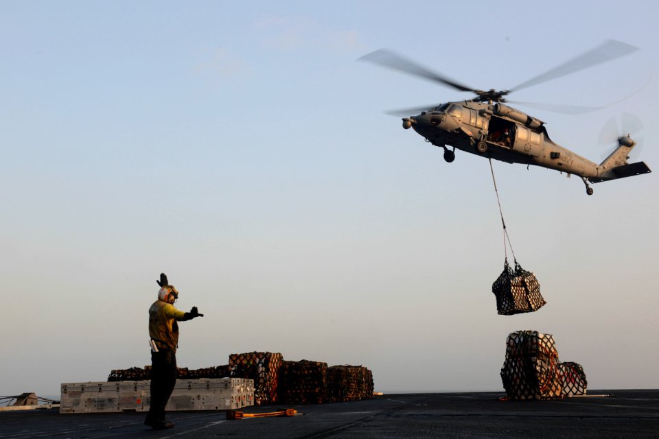 USS HARRY S. TRUMAN (CVN 75) 140205-N-CC806-058 (12337486295)