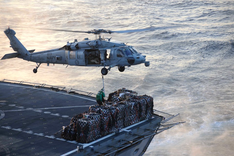 USS HARRY S. TRUMAN (CVN 75) 140129-N-CC806-078 (12221571244)