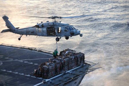 USS HARRY S. TRUMAN (CVN 75) 140129-N-CC806-078 (12221571244)
