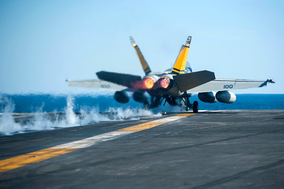 USS Harry S. Truman (CVN 75) 140109-N-ZG705-035 (11867229973)