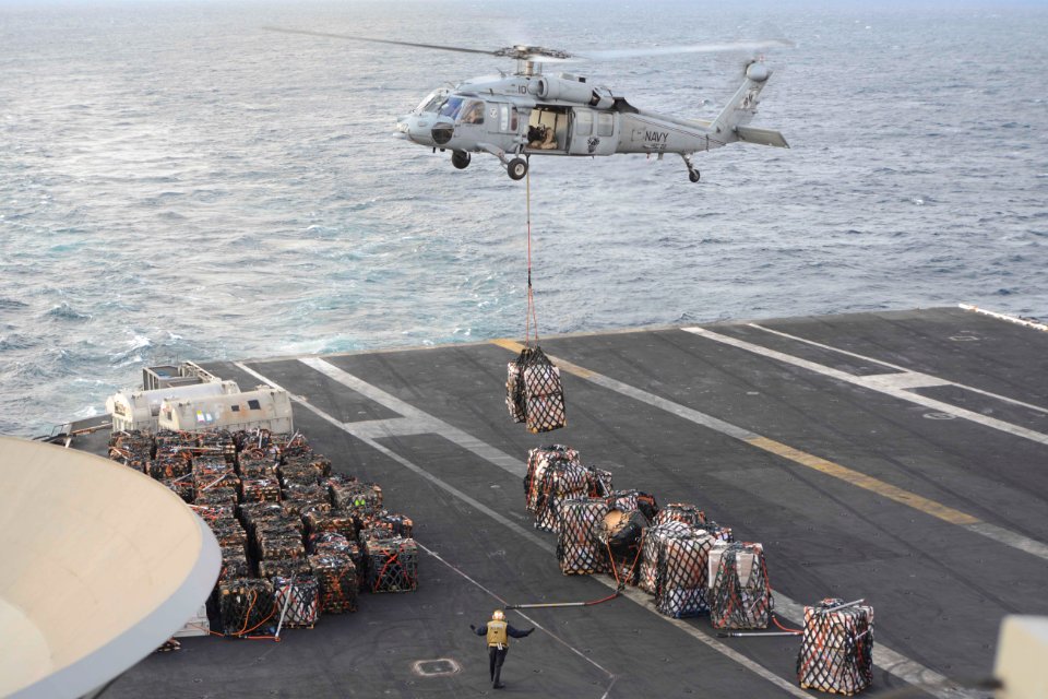 USS Harry S. Truman (CVN 75) 140110-N-CC806-112 (11884072466)