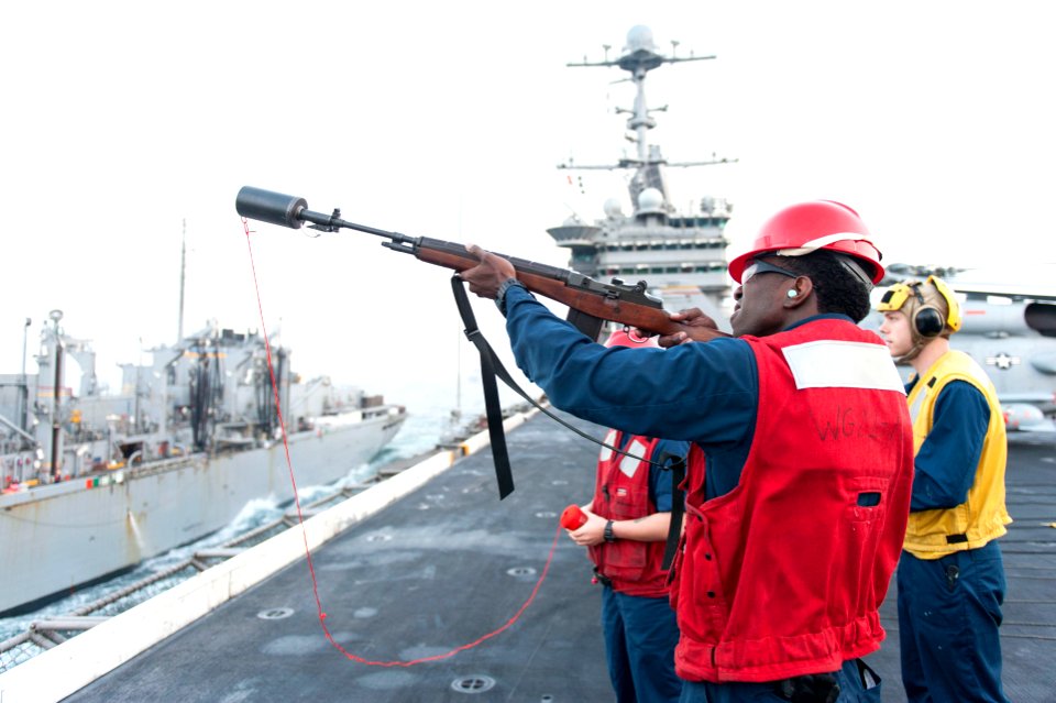USS HARRY S. TRUMAN (CVN 75) 140205-N-ZG705-007 (12337917234)