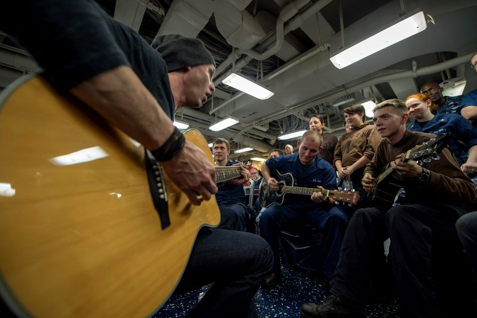 USS HARRY S. TRUMAN (CVN 75) 140209-N-IG780-171 (12428586075)