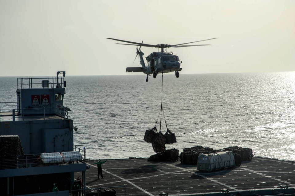 USS HARRY S. TRUMAN (CVN 75) 140219-N-RY581-088 (12649790245)