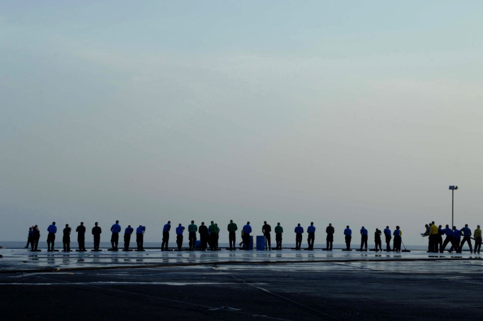 USS HARRY S. TRUMAN (CVN 75) 140209-N-ZN848-204 (12429047524)