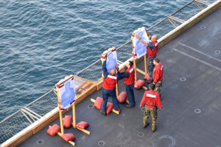 USS Harry S. Truman (CVN 75) 140314-N-CC806-048 (13162251964)