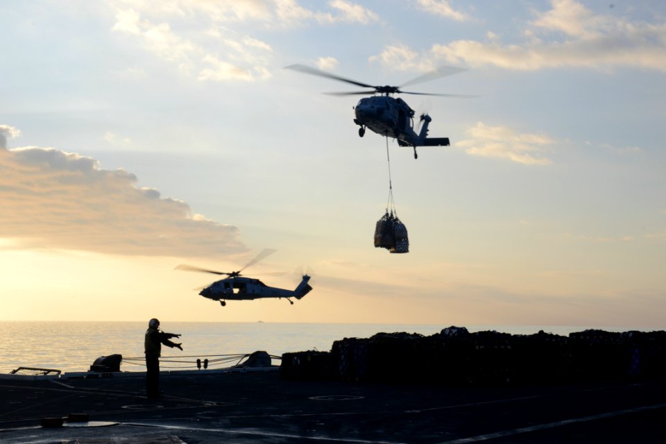 USS HARRY S. TRUMAN (CVN 75) 140212-N-CC806-141 (12493439525)