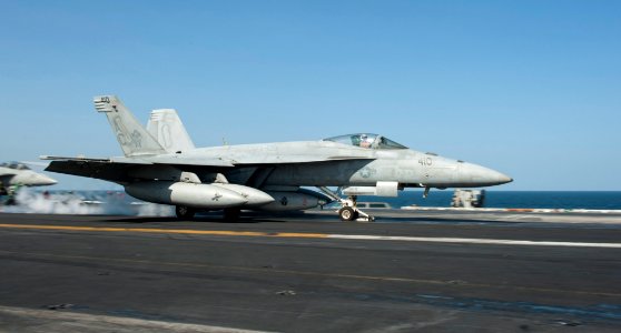 USS HARRY S. TRUMAN (CVN 75) 140207-N-XL102-003 (12380052855)