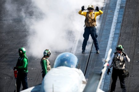 USS HARRY S. TRUMAN (CVN 75) 140217-N-ZG705-037 (12634552895)