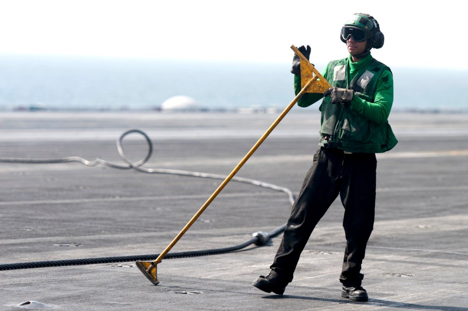 USS HARRY S. TRUMAN (CVN 75) 140219-N-ZG705-563 (12649769525)