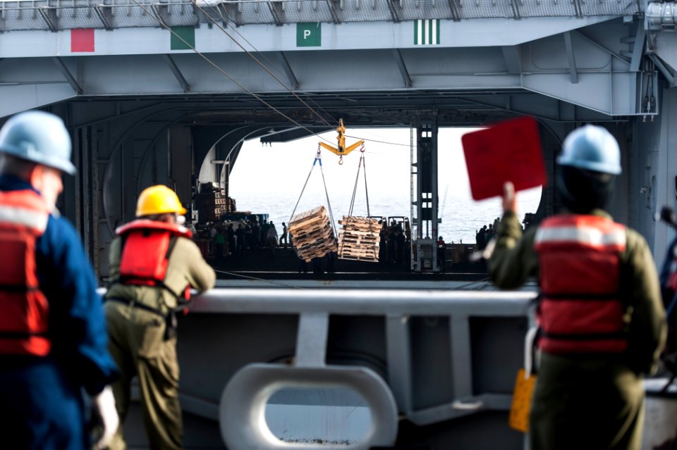 USS Harry S. Truman (CVN 75) 140314-N-ZG705-451 (13162253344)
