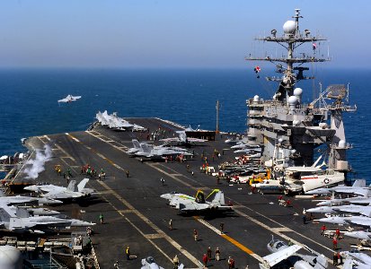 USS Harry S. Truman (CVN-75) flight deck