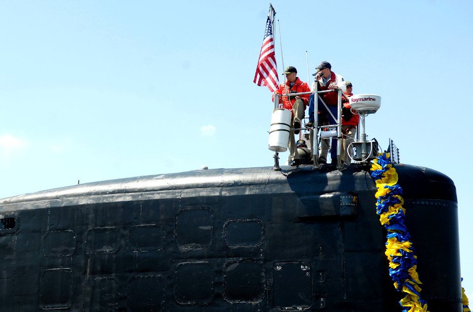 USS Hawaii returns home after maiden voyage DVIDS89571