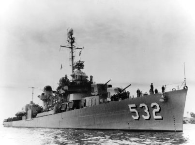 USS Heermann (DD-532) underway, circa in the early 1950s (NH 107247)