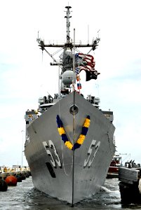 USS Hawes FFG-53 arrives at Naval Station Norfolk