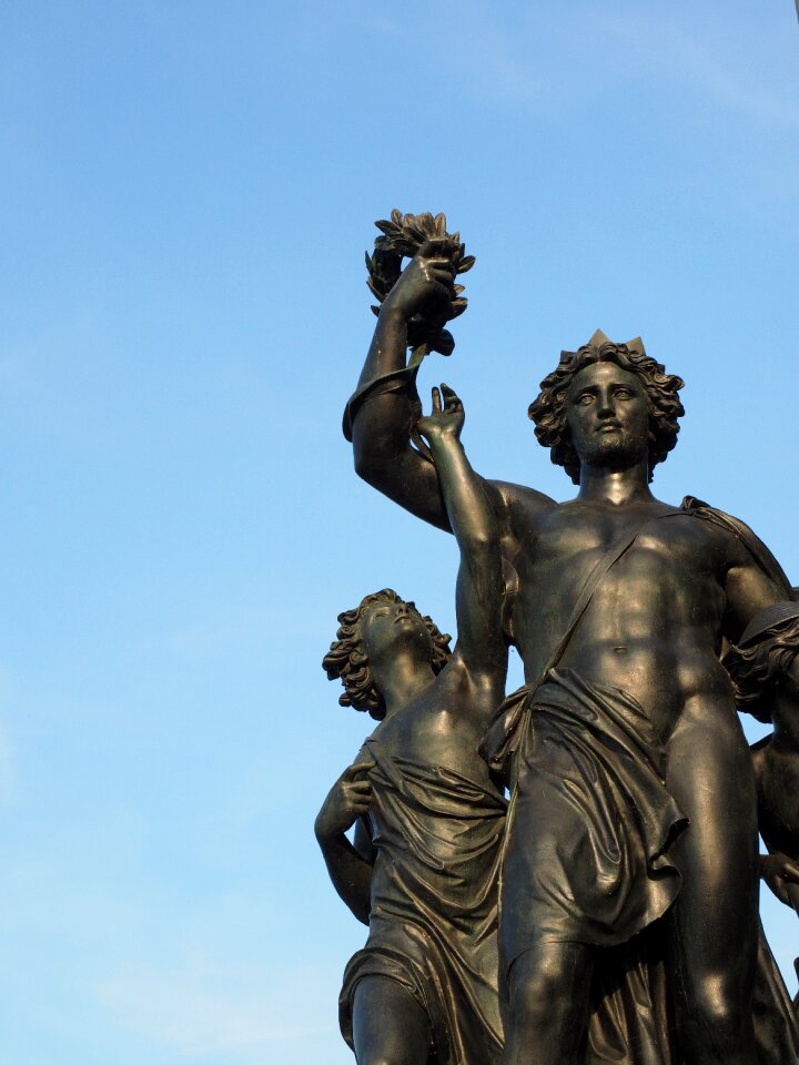 Johannes schilling a protected cultural monument statue group statue