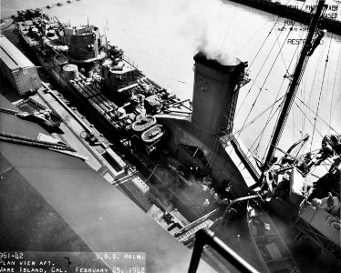 USS Helm (DD-388) - 19-N-28729
