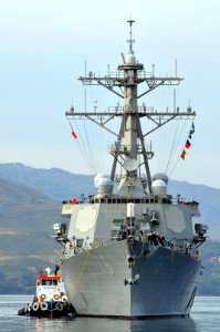 USS Higgins (DDG-76)-Souda Bay-01