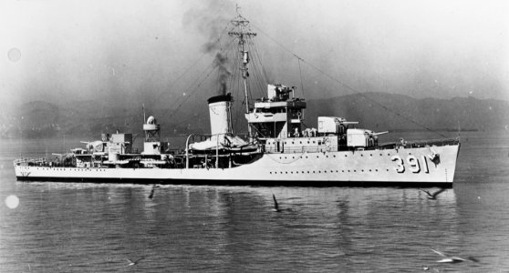 USS Henley (DD-391) - 19-N-17365