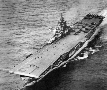 USS Hornet (CV-12) underway in early 1945 (NNAM.2000.290.008) photo