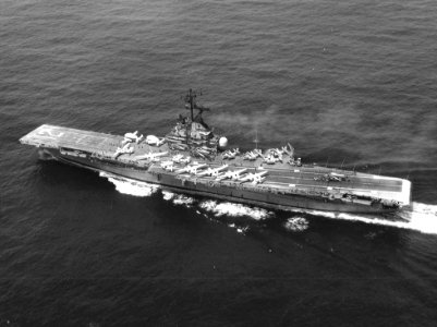 USS Hornet (CV-12) off North Vietnam, 1967