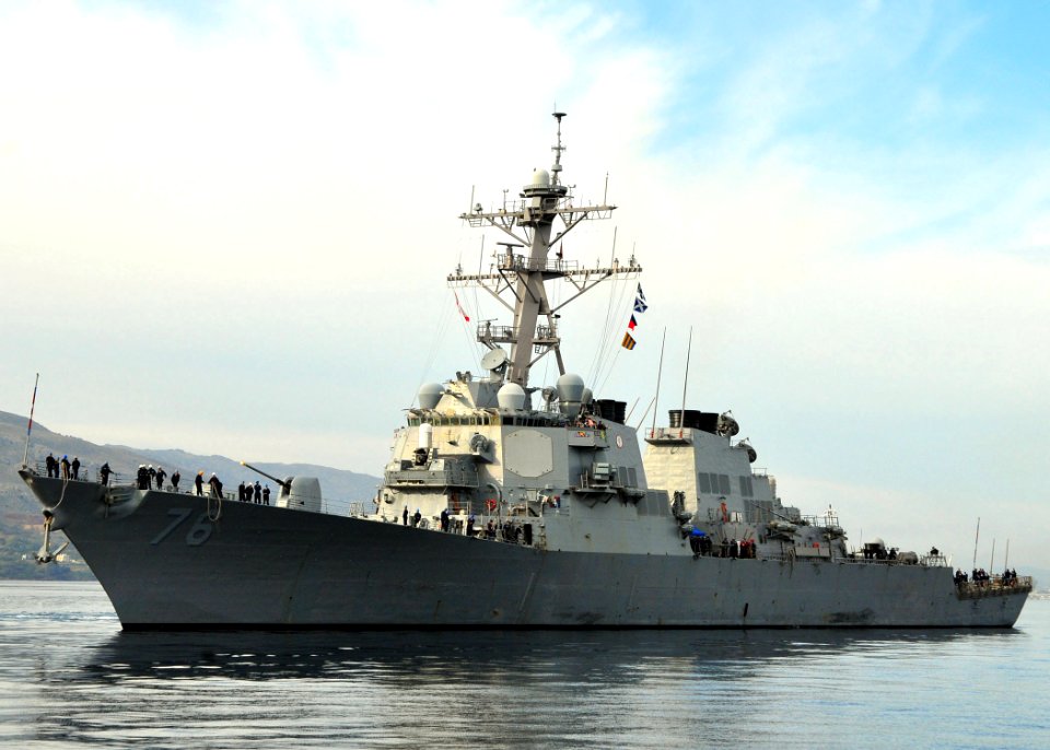 USS Higgins (DDG-76)-Souda Bay-02