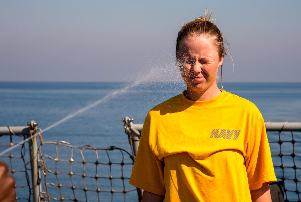 USS HOPPER (DDG 70) 140215-N-QP268-002 (12764111283)