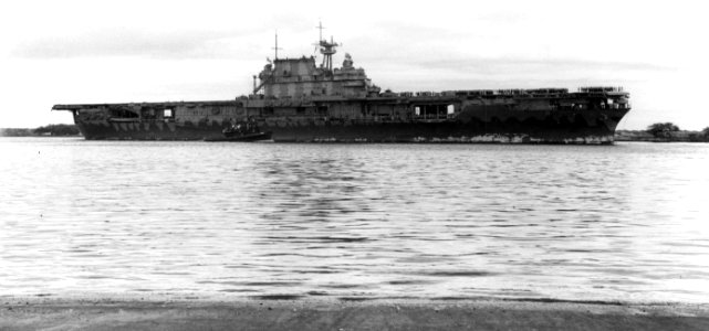 USS Hornet at Pearl Harbor May 25,1942